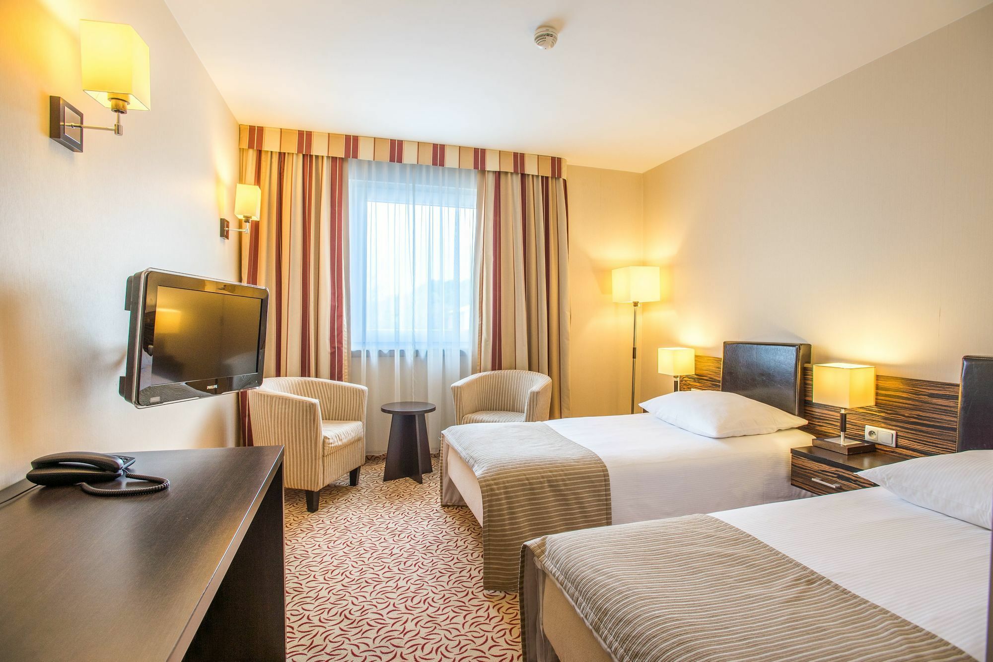 Qubus Hotel Kielce Exteriér fotografie